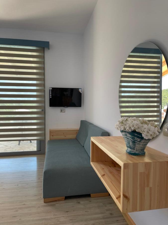 Vila Milo Himare Esterno foto